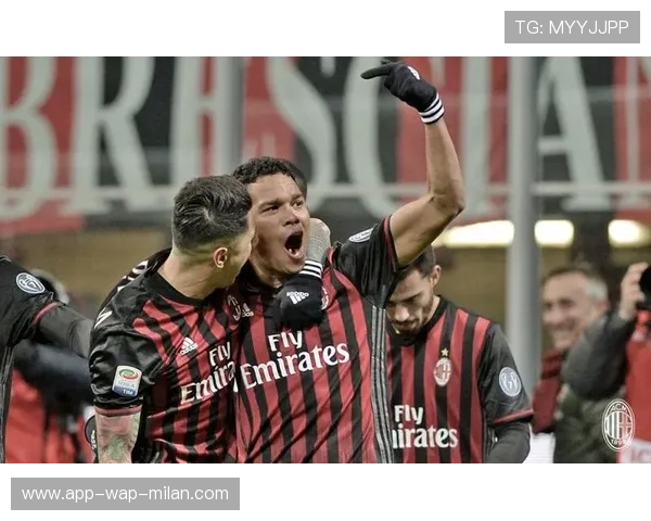 卡利亚里拉帕杜拉灵动跑动创造空间